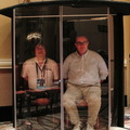 The two people in the soundproof booth made of glass used for SECTF were staff members of Asgent, Inc. who cooperated in the interview. Contestants make phone calls from the booth.