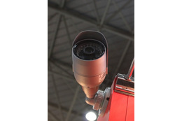 PoE＆夜間撮影に対応し、さらにIP66の防水性能備えたバレット型ネットワークカメラはフルHDの解像度を誇る