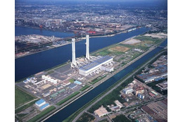 東京電力千葉火力発電所。新設備は、中央の建物の右奥に建設される。