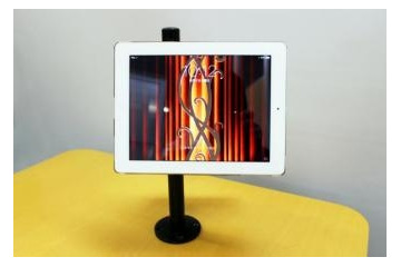 iPad用の防犯型常設スタンドを販売(グロリア・アーツ) 画像
