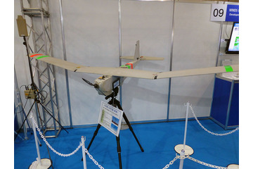 災害時に小型無人飛行機を電波塔として被災者への通信手段を提供(NICT) 画像