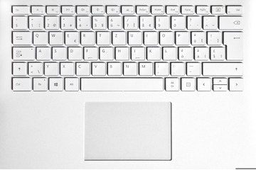 今日もどこかで情報漏えい 第50回「2026年6月の情報漏えい」Microsoft Excel 非表示機能による情報漏えい第二弾！ 画像
