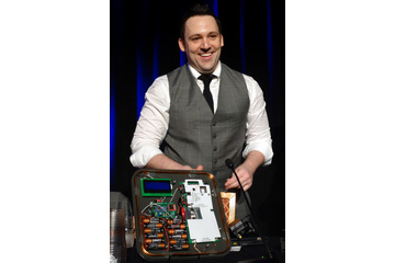 [BlackHat2013] RFIDを3フィート離れた距離からハッキング 画像