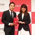 フェンシングの太田雄貴選手（左）とトレンドマイクロ代表取締役社長 兼 CEOであるエバ・チェン氏（右）