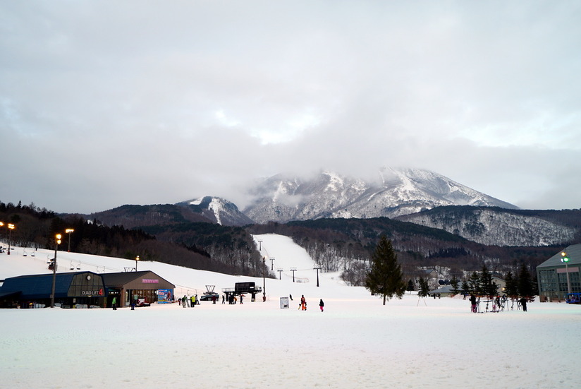 会場となったアルツ磐梯スキー場。リゾート地だが筆者がゲレンデを踏むことはなかった。