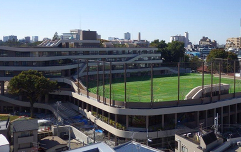 4月1日に開校した「白金の丘学園」