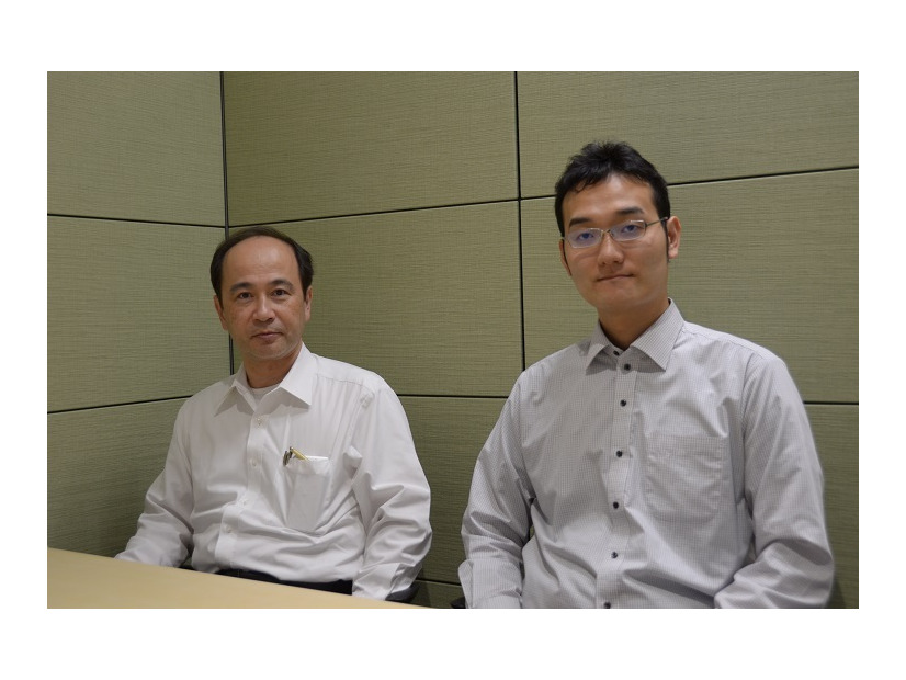 「DDoS はセキュリティ課題ですが、問題の本質はネットワークにあるためセキュリティ専門家が全体像や有効な対策を説明することが難しかった」 ICT-ISAC 齋藤 和典 氏（左）、NRIセキュア 中島 智広 氏（右）