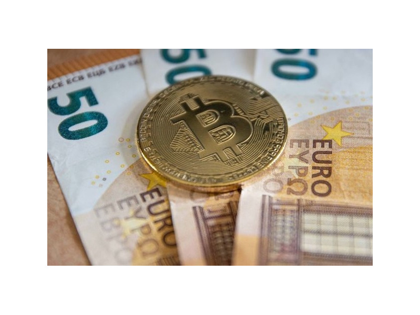 暗号通貨の暴落に伴いGPUの価格が下落中か？1ヶ月で平均5%以上値下がりしているとの報告