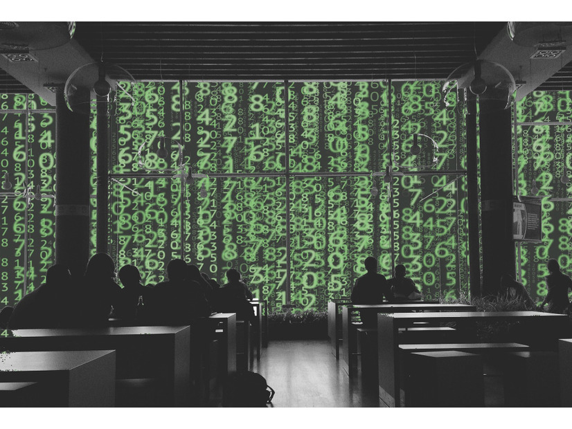 サイバープロパガンダはどう社会に浸透するのか