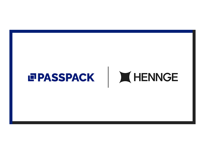 HENNGEとPasspackのロゴ