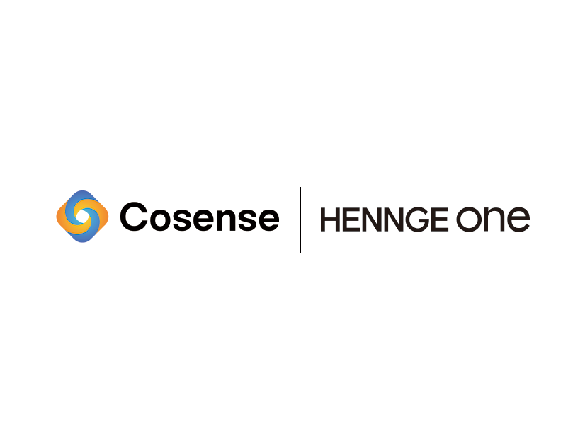 「HENNGE One」と「Helpfeel Cosense」のロゴ