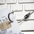 類似ドメインの悪用、ランダムドメイン、レベルスクワッティング…  攻撃者がフィッシングを仕掛ける前に先手必勝で早期検知する「PHISHNET/25」 画像